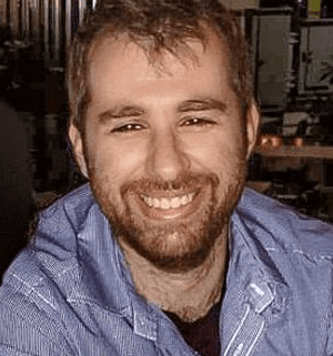 Dr. Alex Levitan